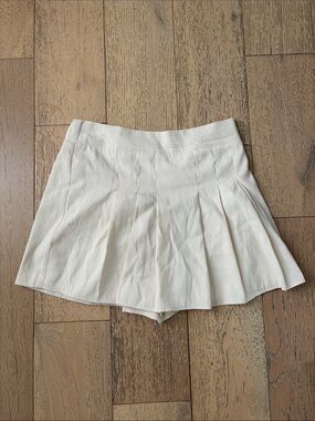 Zara Cream Pleated Skort, M